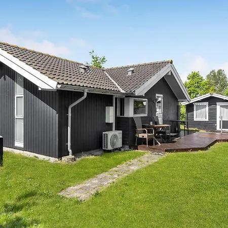 3 Bedroom Lovely In