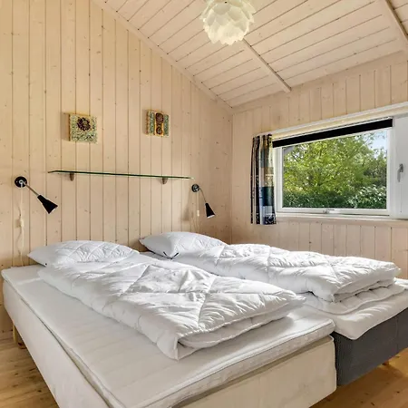 Casa vacanze 3 Bedroom Lovely In Nakskov