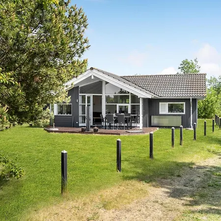 Casa vacanze 3 Bedroom Lovely In *